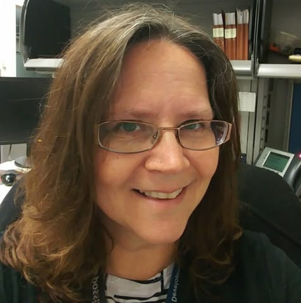 Meet your Posher, Stephanie